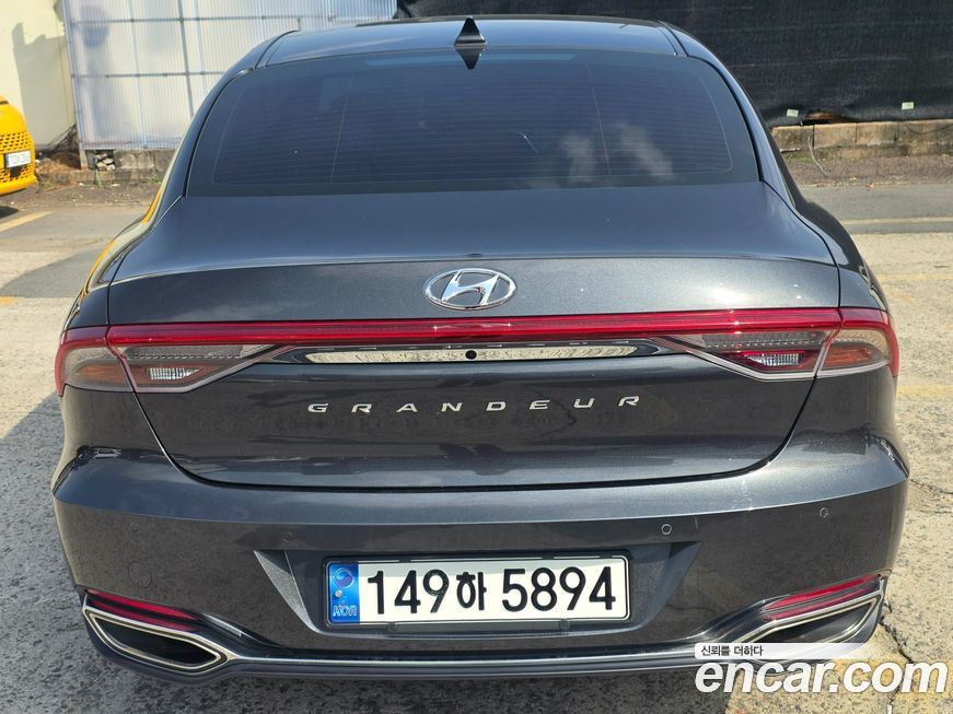 Hyundai Grandeur 2021