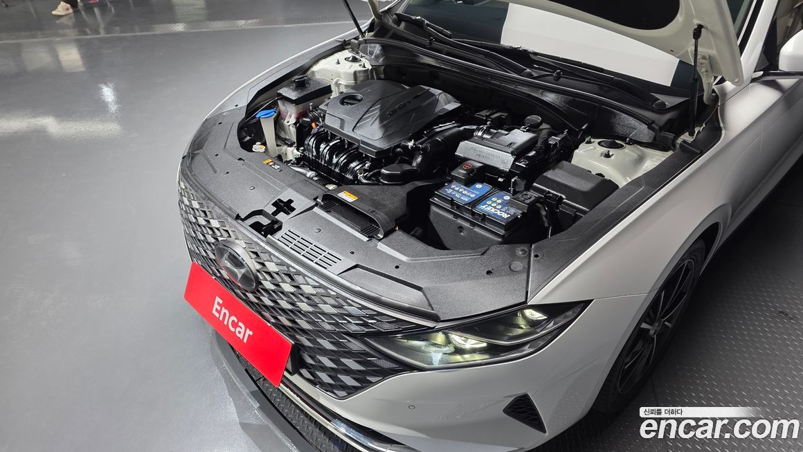 Hyundai Grandeur 2022