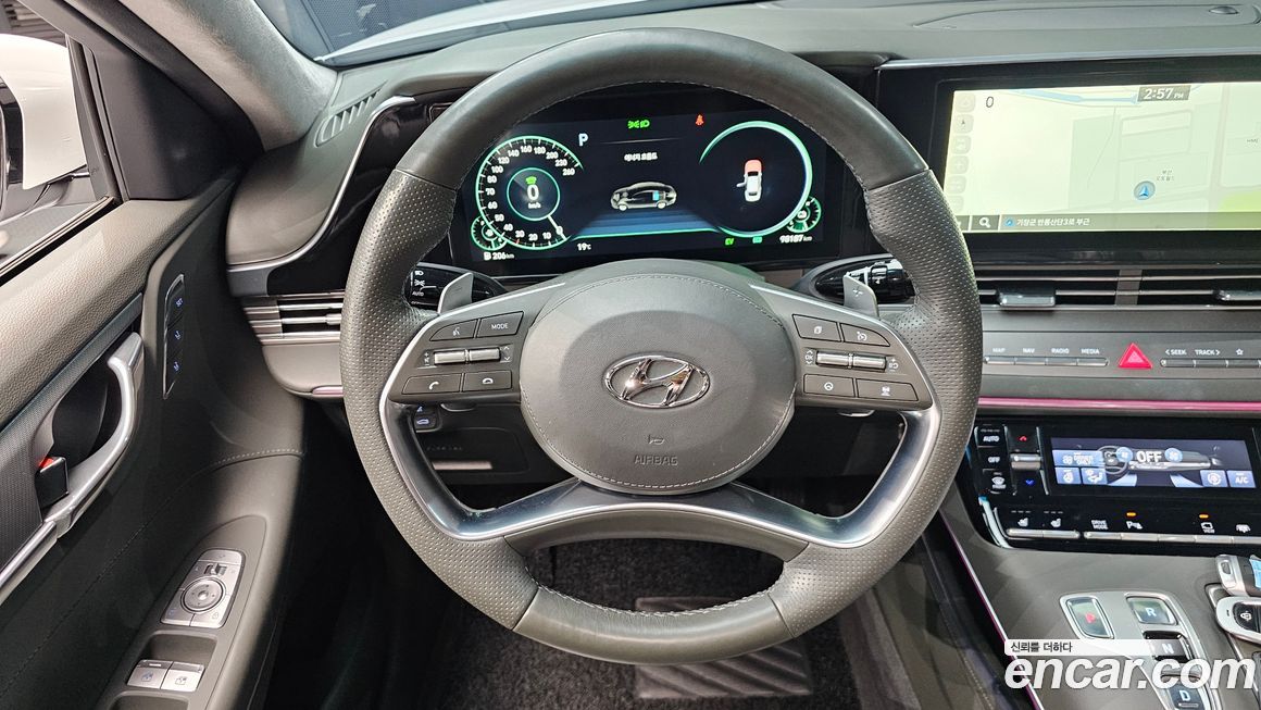 Hyundai Grandeur 2020