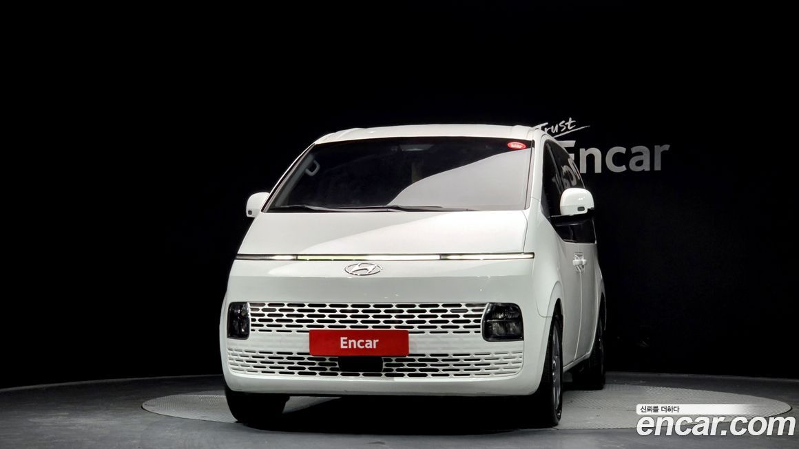 Hyundai Staria 2022