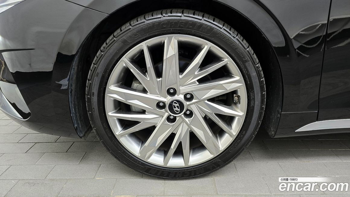 Hyundai Grandeur 2022