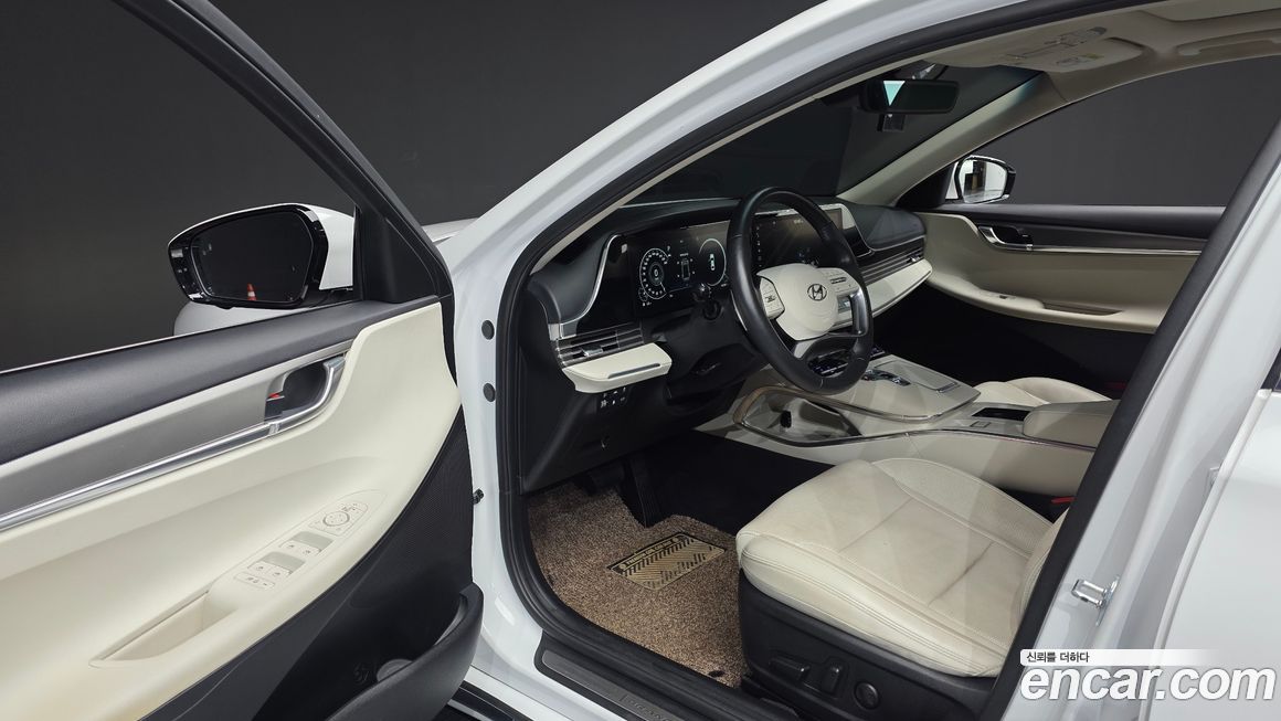 Hyundai Grandeur 2022