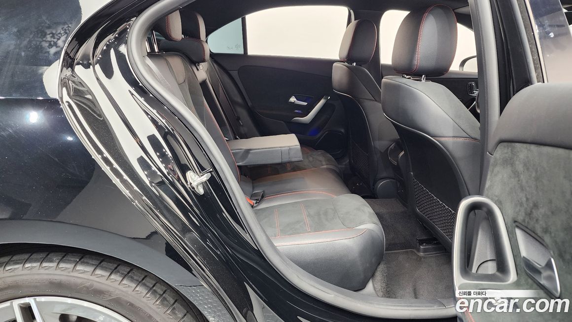 Mercedes-Benz A-Class 2023