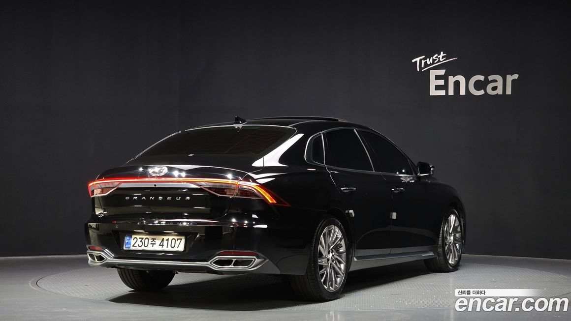 Hyundai Grandeur 2022