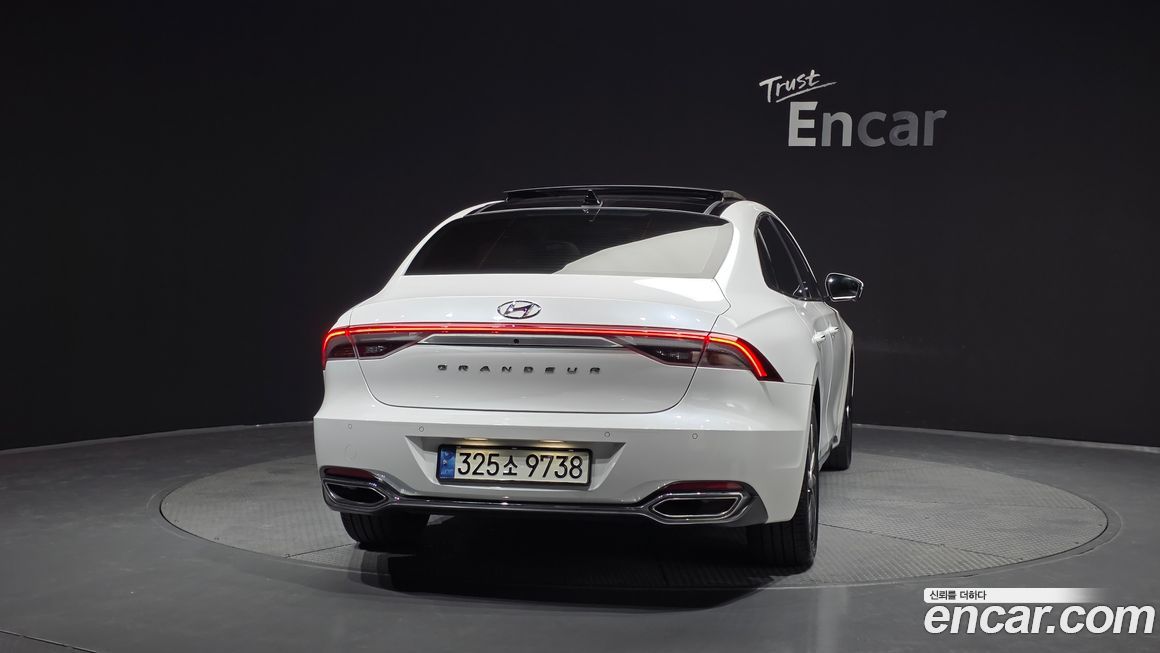 Hyundai Grandeur 2022