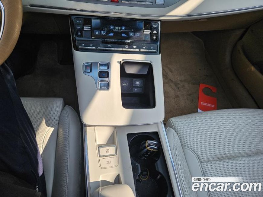 Hyundai Grandeur 2021