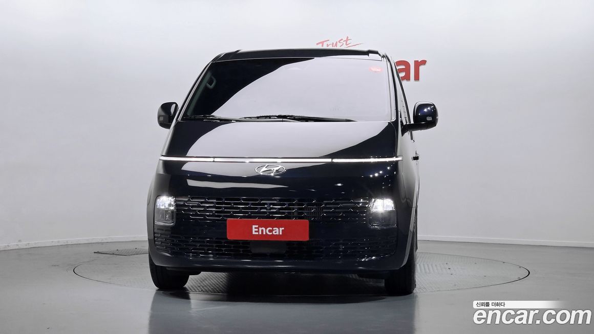 Hyundai Staria 2023