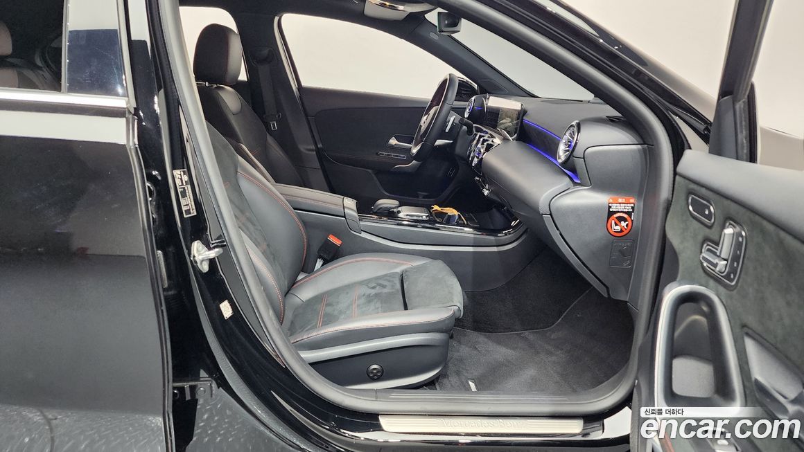 Mercedes-Benz A-Class 2023