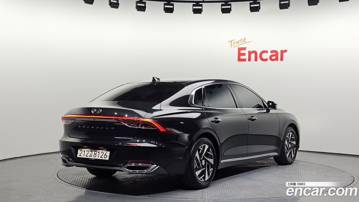 Hyundai Grandeur 2021