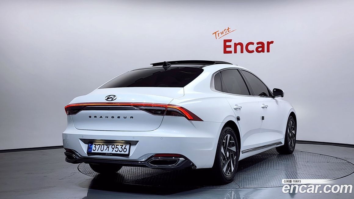 Hyundai Grandeur 2022