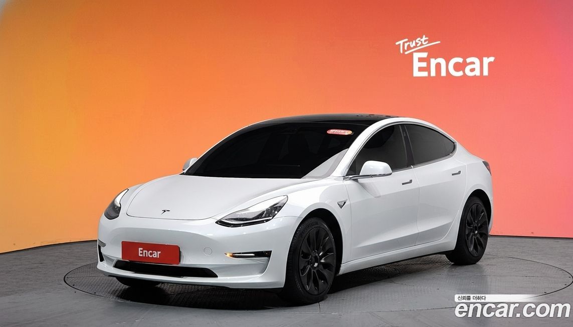 Tesla Model 3 2020