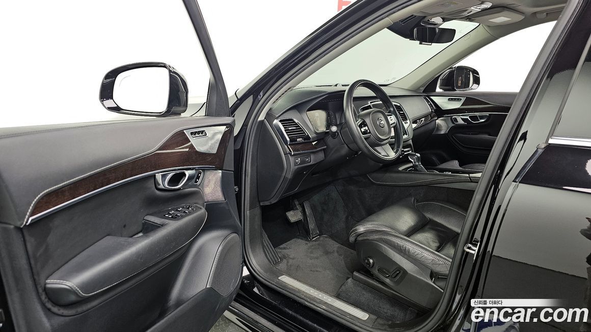 Volvo XC90 2017