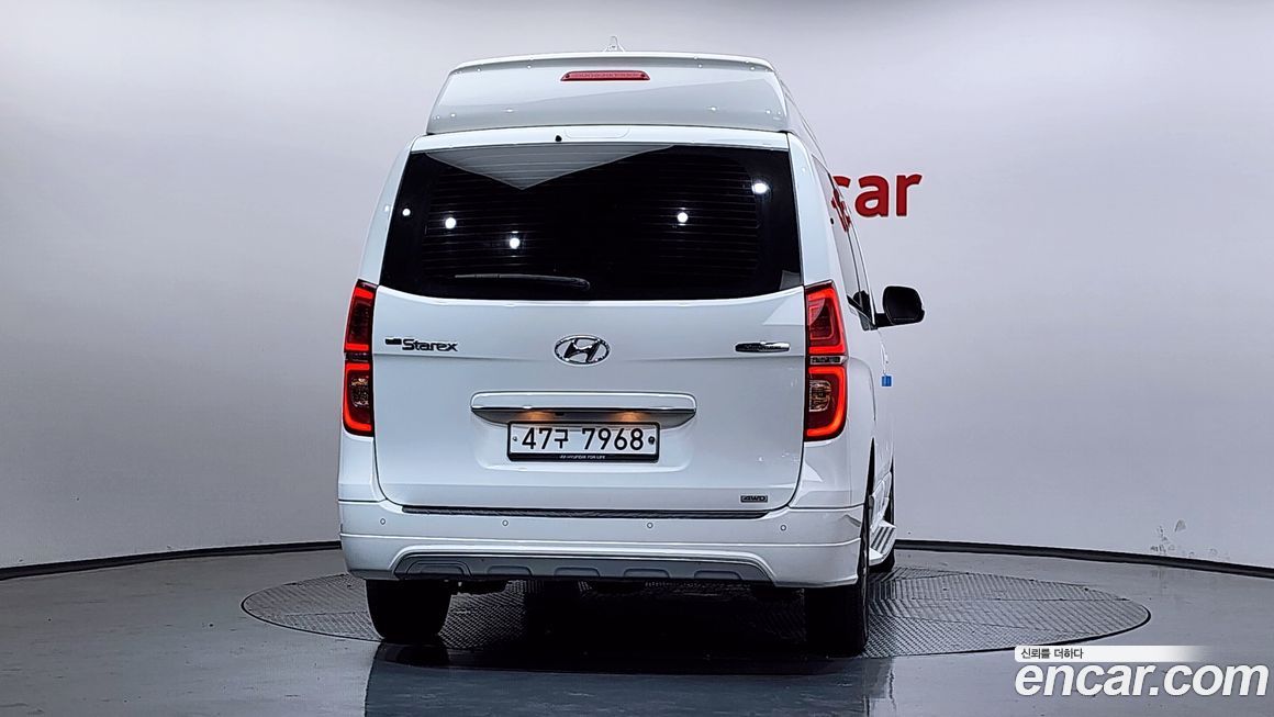 Hyundai Starex 2019