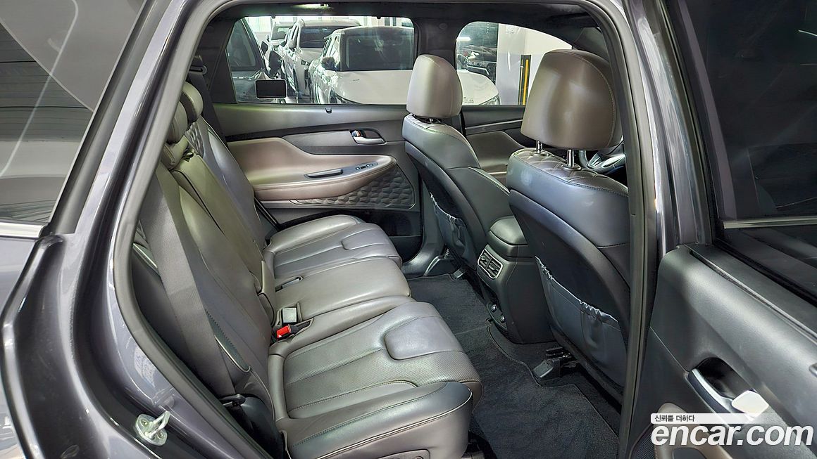 Hyundai Santafe 2022