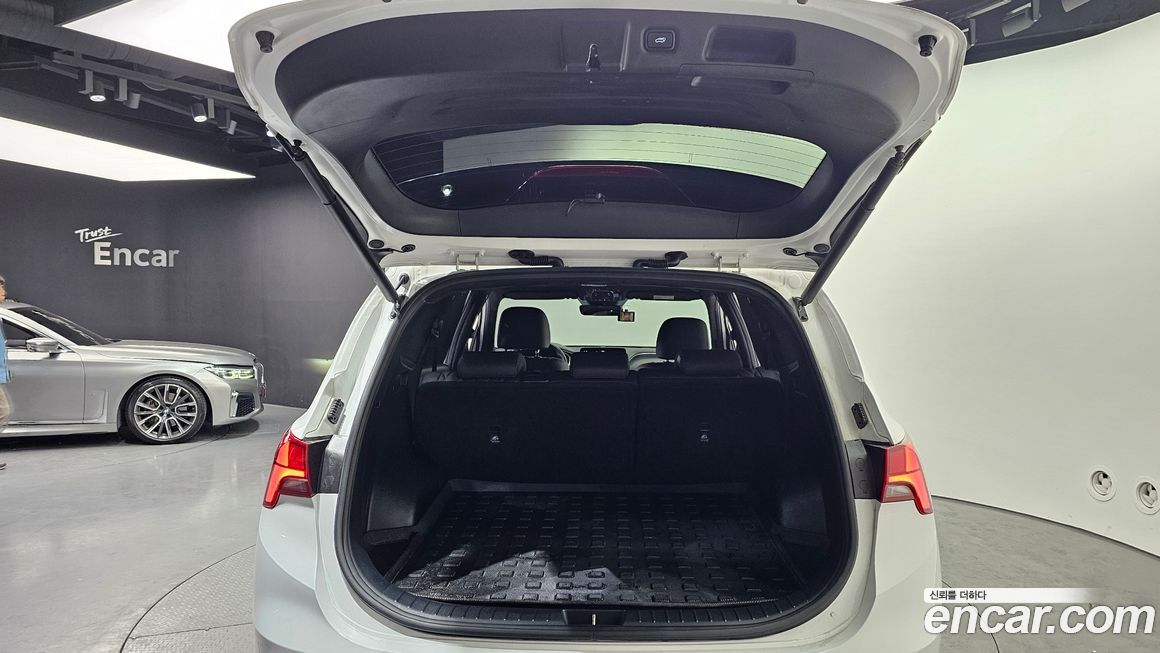 Hyundai Santafe 2022