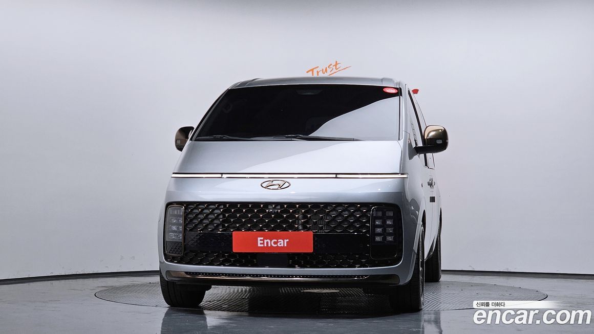 Hyundai Staria 2022