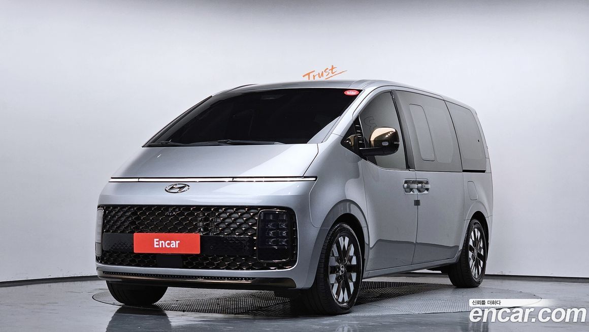 Hyundai Staria 2022