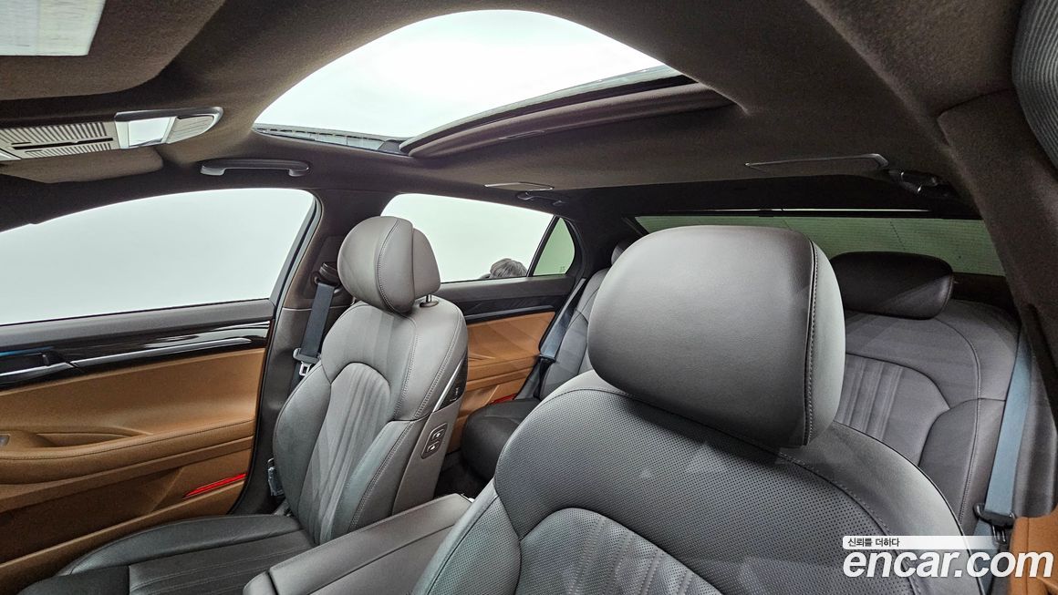 Genesis G90 2019
