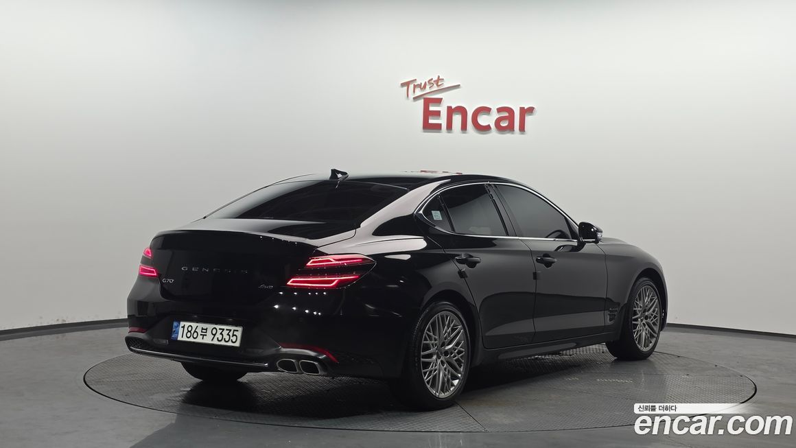 Genesis G70 2022