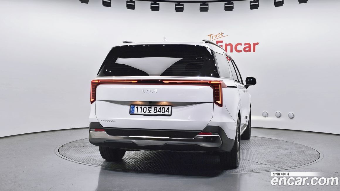 Kia Canival 2024