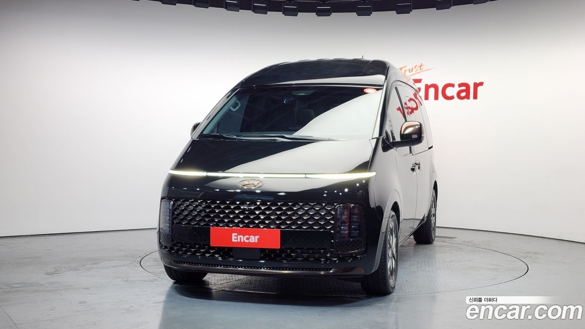 Hyundai Staria 2022