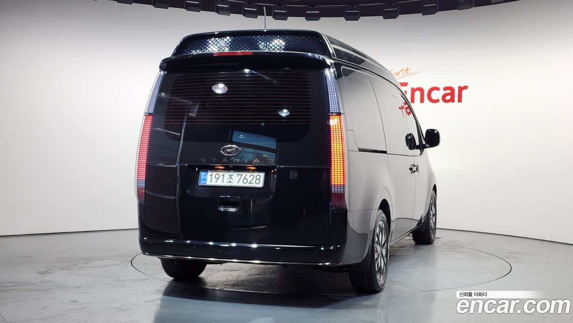 Hyundai Staria 2022