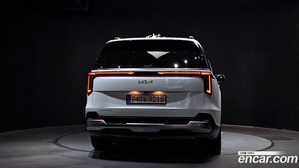 Kia Canival 2025