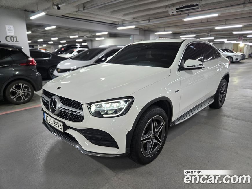 Mercedes-Benz GLC-Class 2021