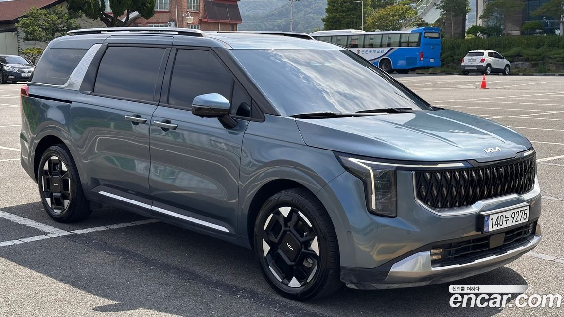 Kia Canival 2024