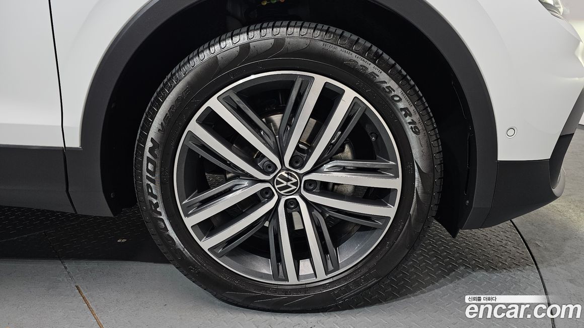 Volkswagen Tiguan 2024