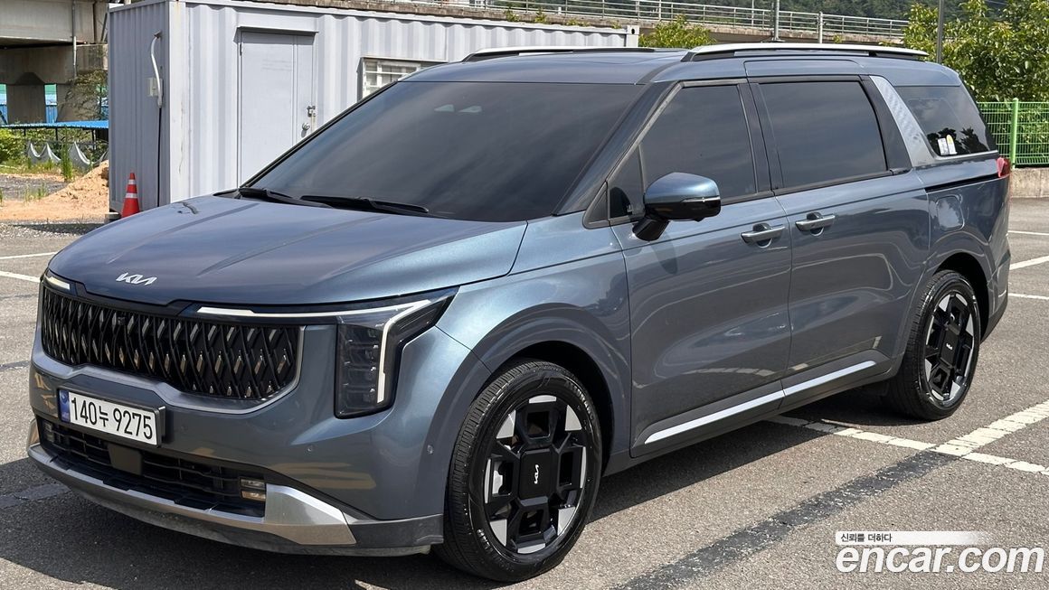 Kia Canival 2024