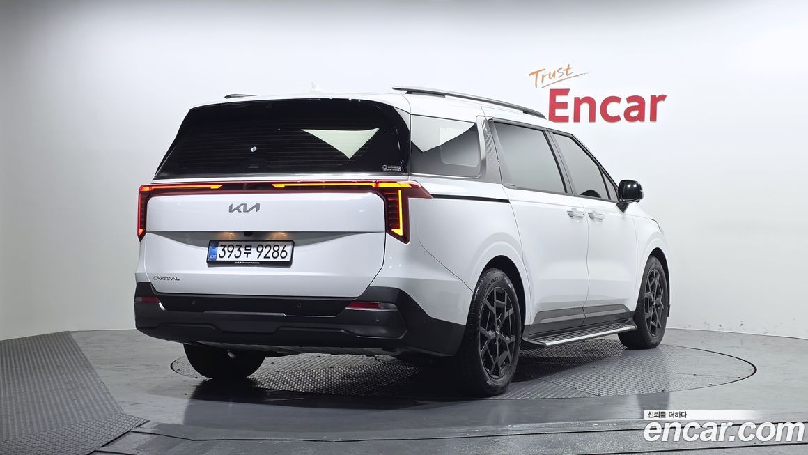 Kia Canival 2025