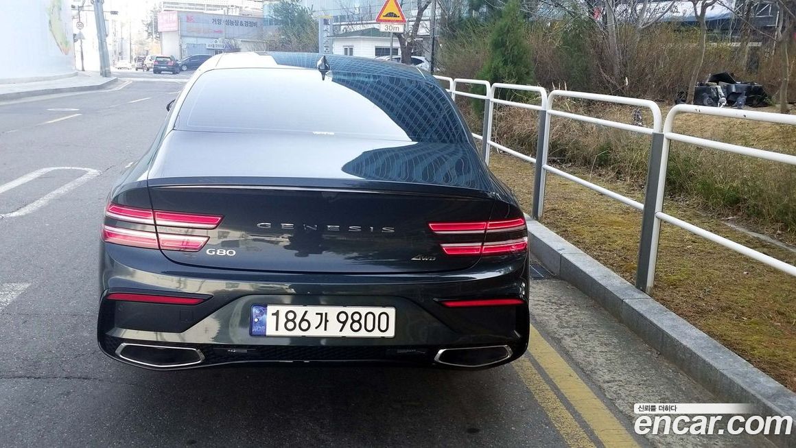 Genesis G80 2025