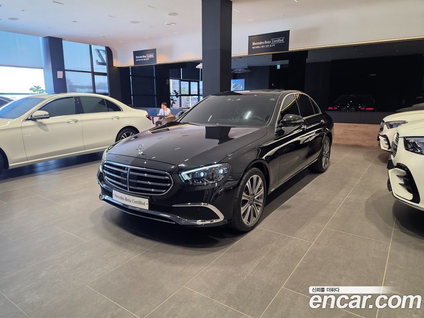 Mercedes-Benz E-Class 2023