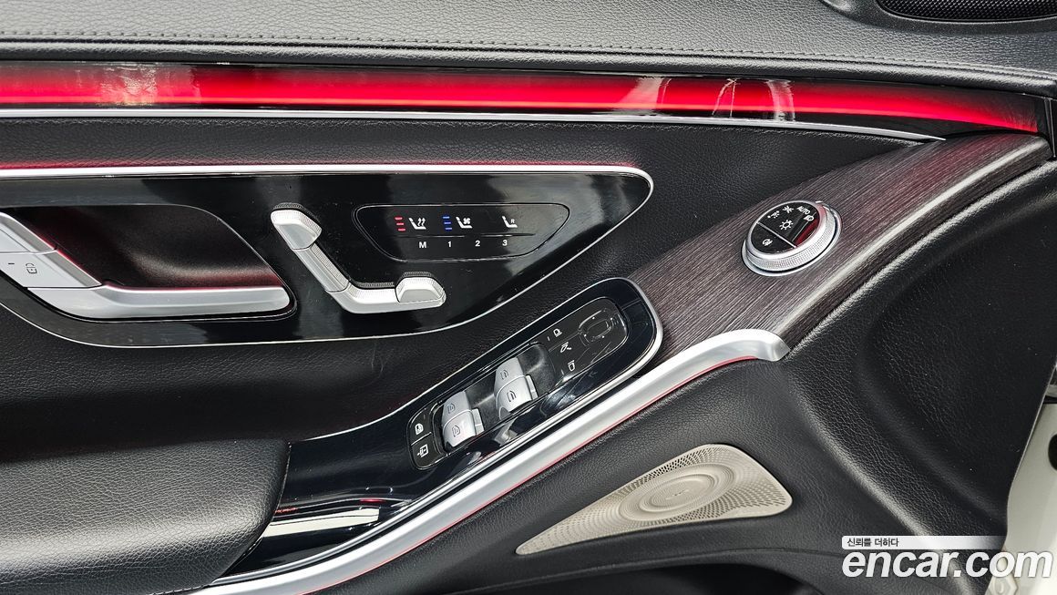 Mercedes-Benz S-Class 2021