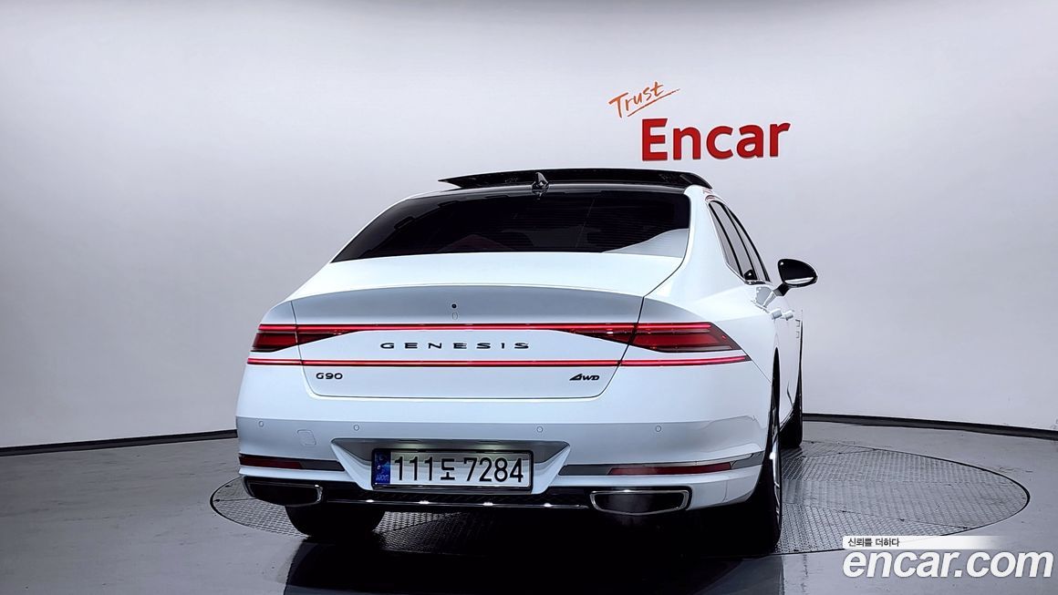 Genesis G90 2023