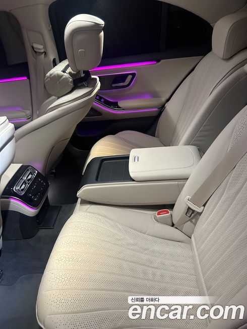 Mercedes-Benz S-Class 2021