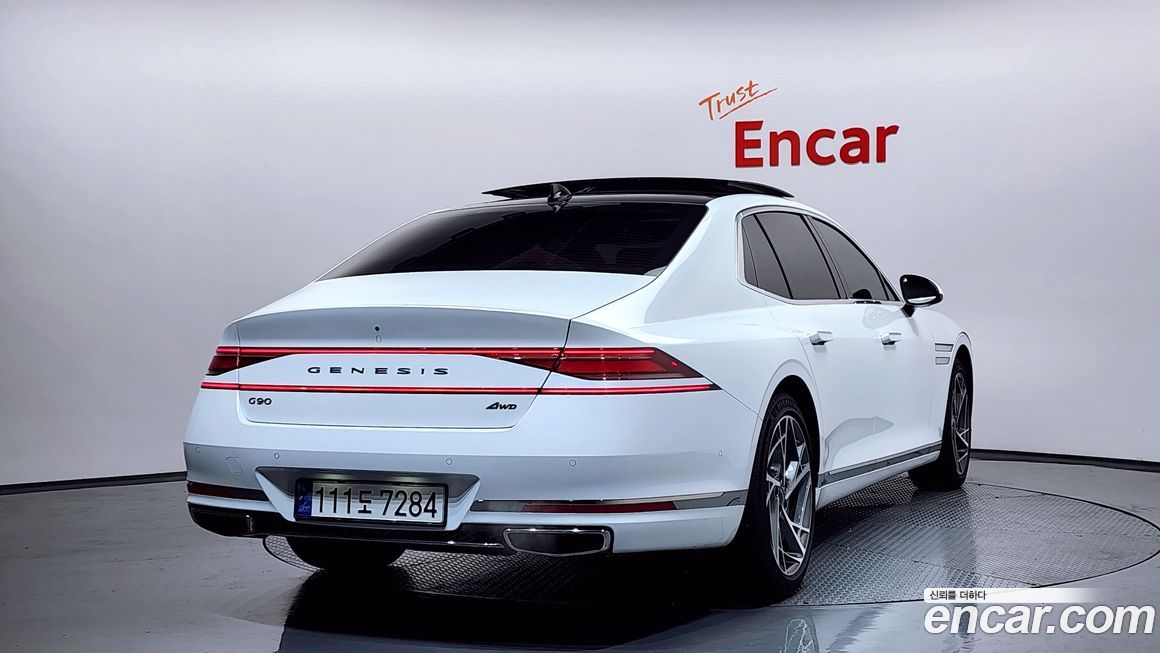Genesis G90 2023