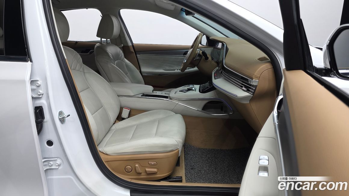 Hyundai Grandeur 2021