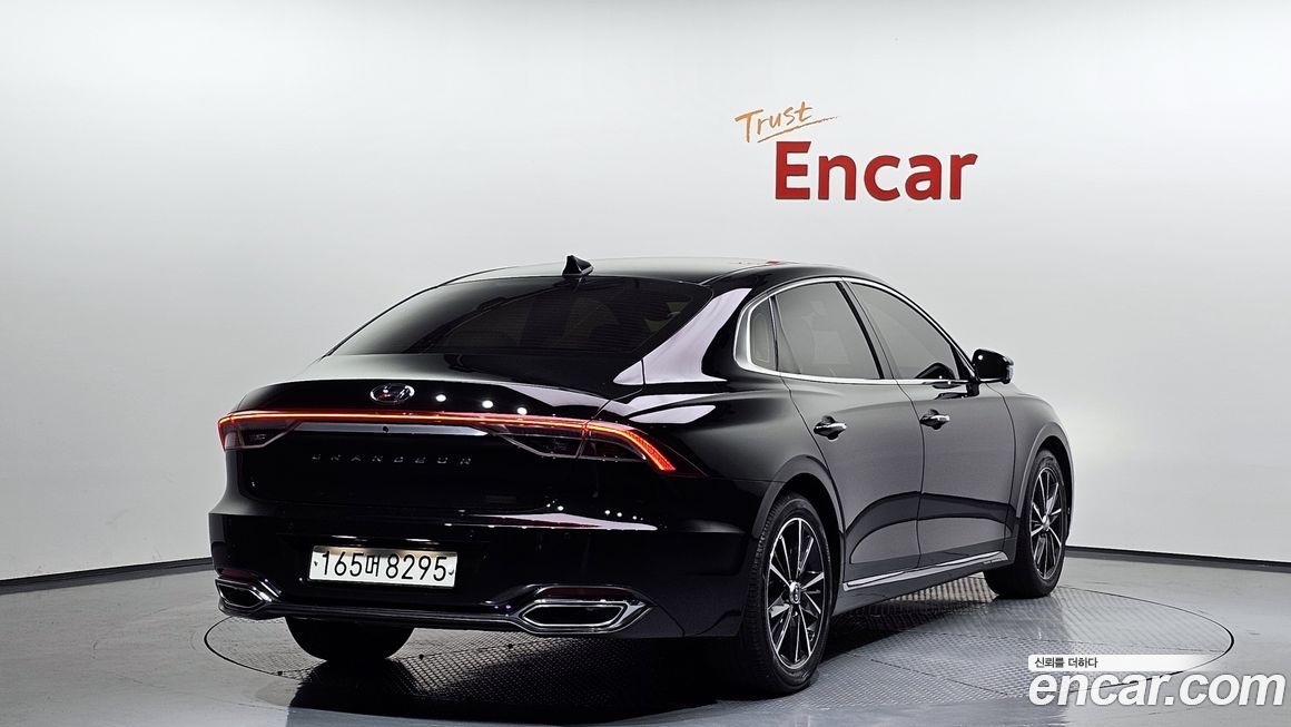 Hyundai Grandeur 2022