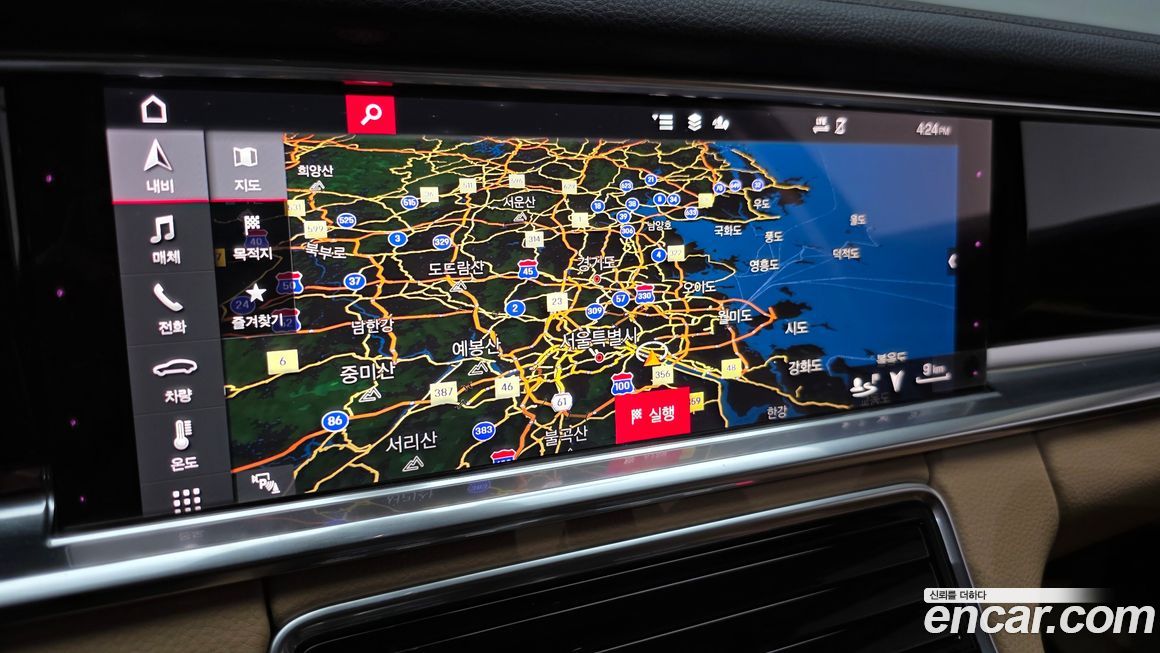 Porsche Panamera 2021