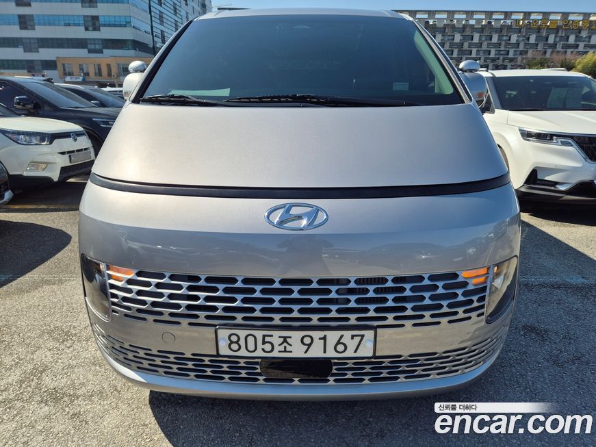 Hyundai Staria 2024
