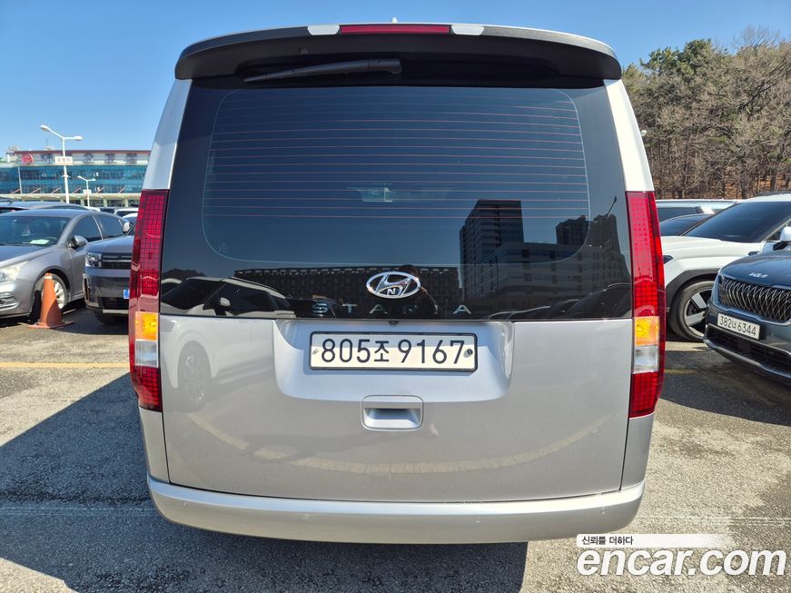 Hyundai Staria 2024