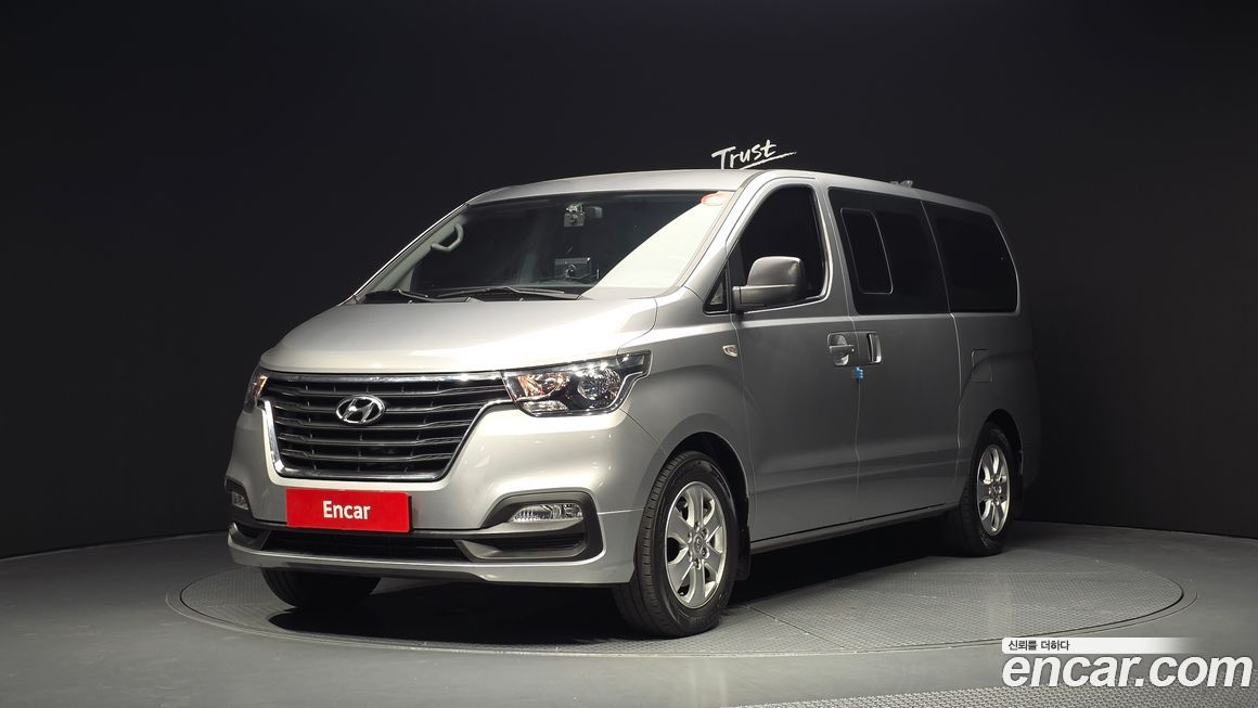 Hyundai Starex 2019