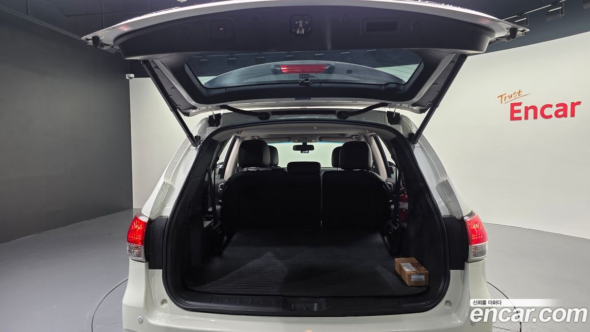 Nissan Pathfinder 2014