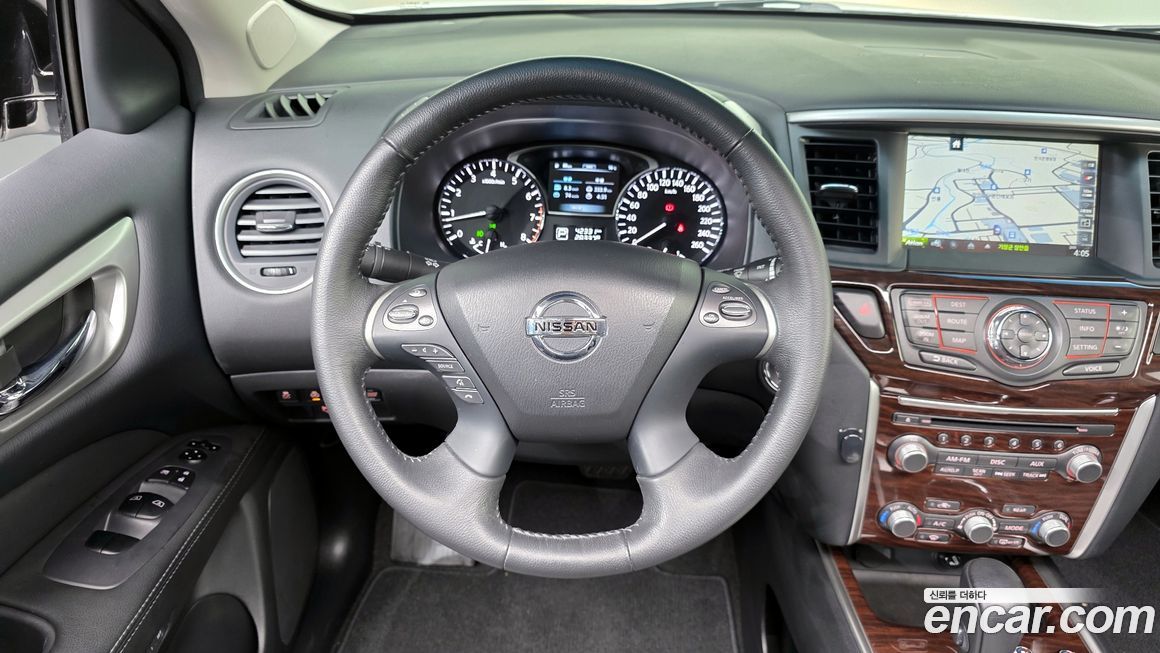 Nissan Pathfinder 2014