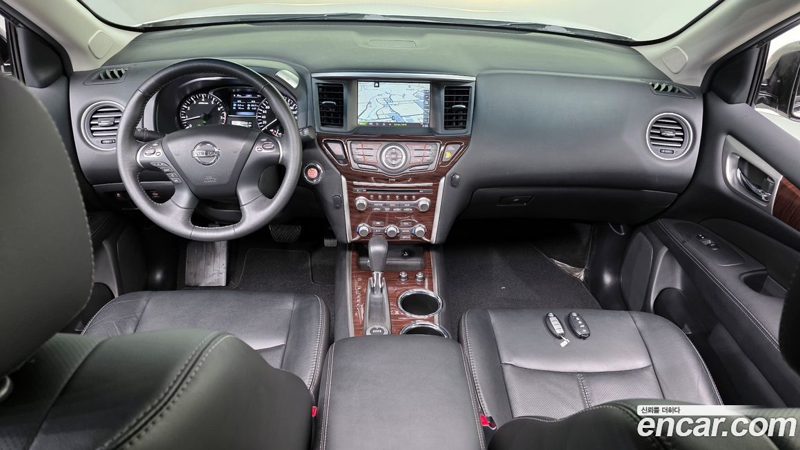 Nissan Pathfinder 2014