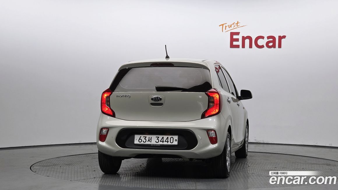 Kia morning 2018