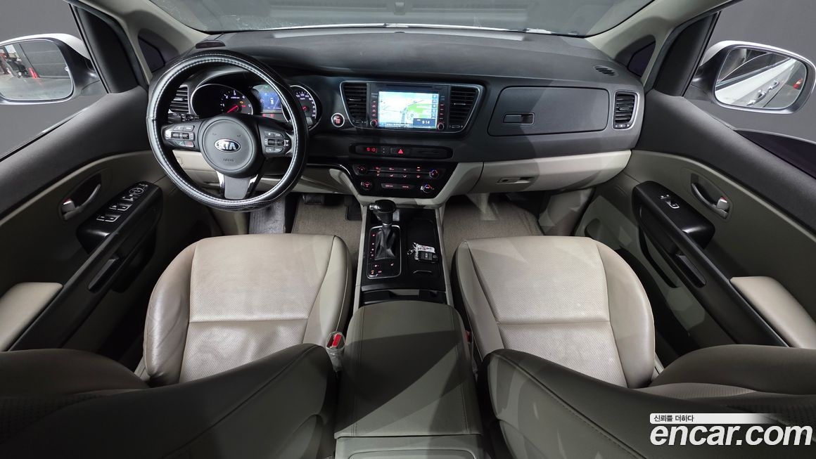 Kia Canival 2015