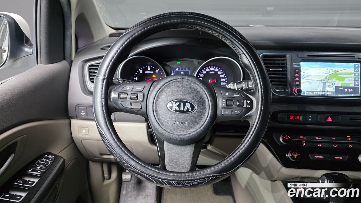 Kia Canival 2015